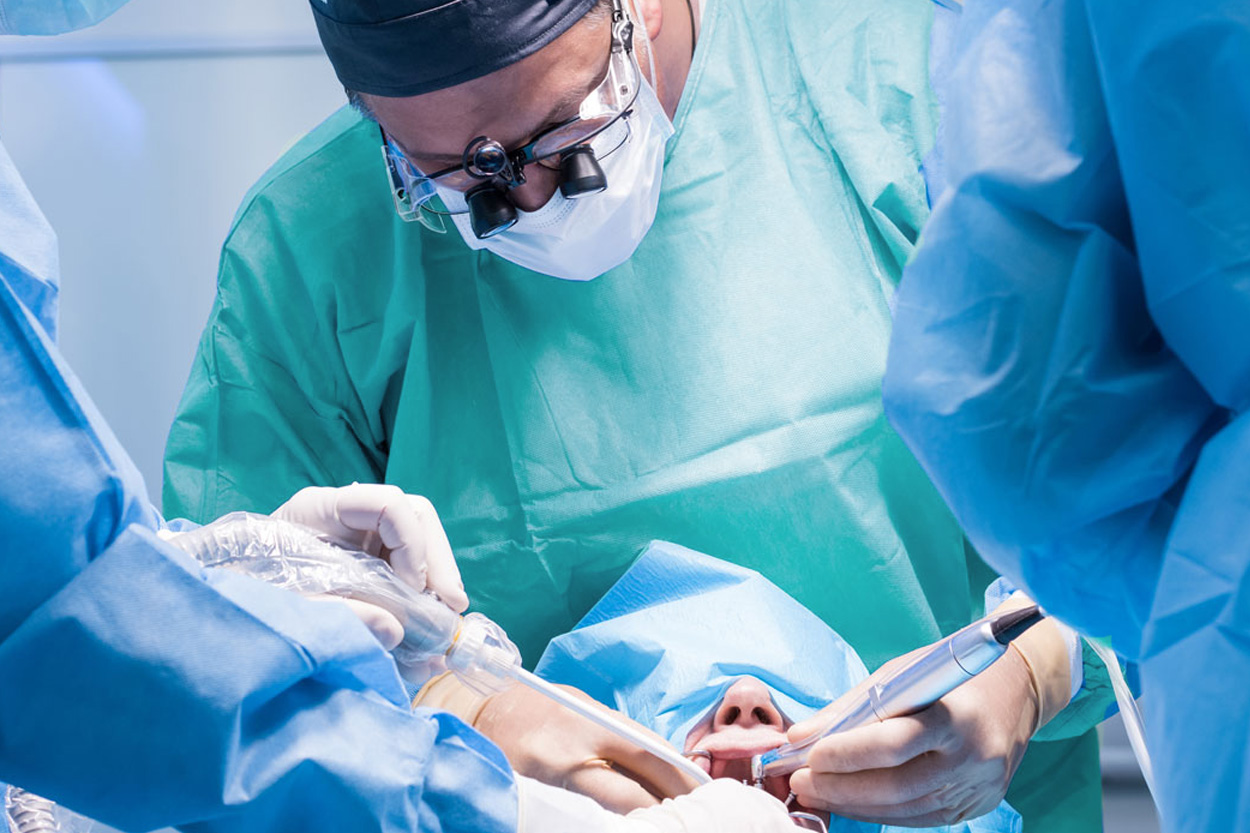 Cirugía Maxilofacial